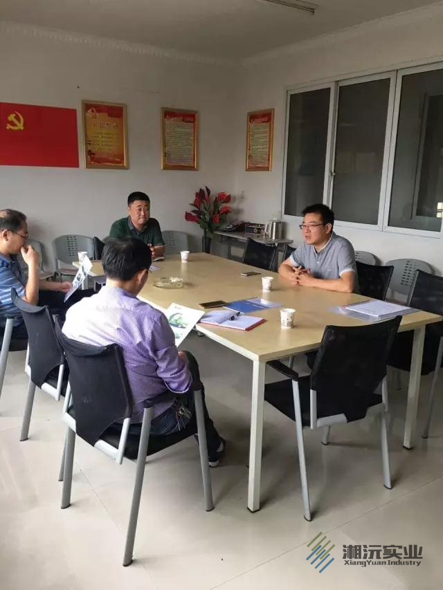 常德湘沅實業有限公司,常德垂直垃圾壓縮站,地埋式垃圾壓縮站,電動人力斗車,電動三輪高壓清運車,電動助力拉車 常德湘沅實業有限公司,常德垂直垃圾壓縮站,地埋式垃圾壓縮站,電動人力斗車,電動三輪高壓清運車,電動助力拉車